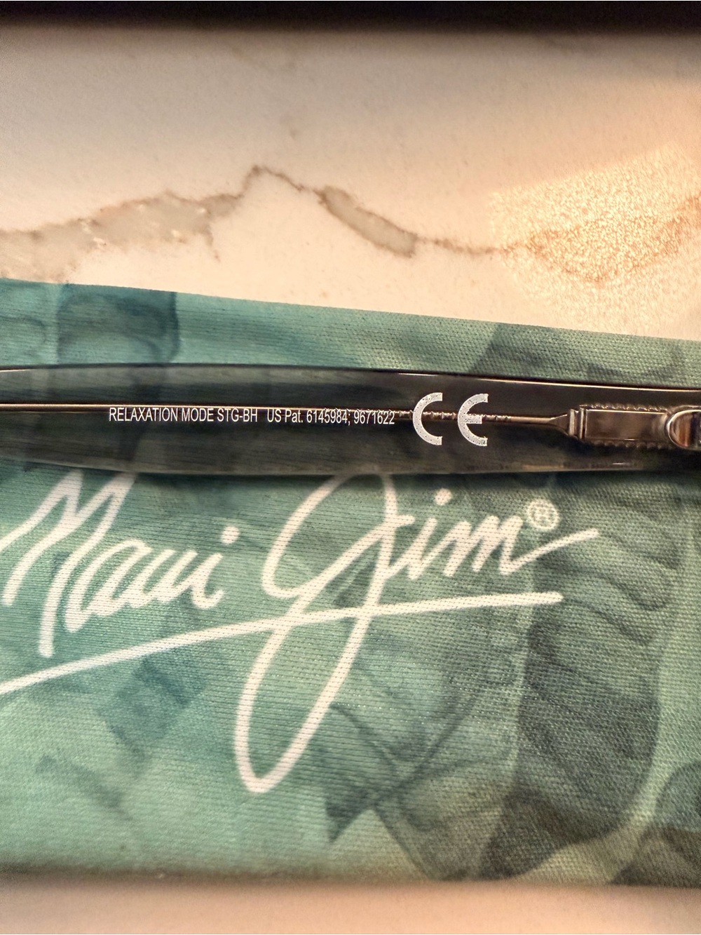 Maui Jim Relaxation Mode Sunglasses- Excellent Condition - Picture 2 of 4